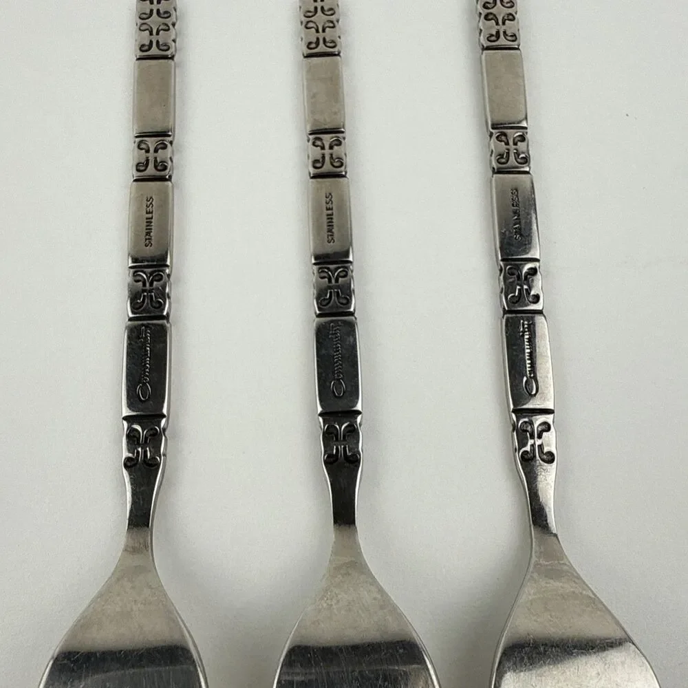 Lot 3 Oneida Community MADRID NO BLACK ACCENT SALAD FORKS Stainless 6 7/8